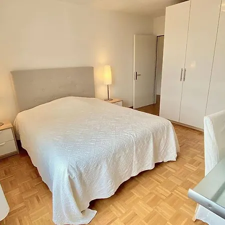 Close To The And Very Spacious 3 Bedroom